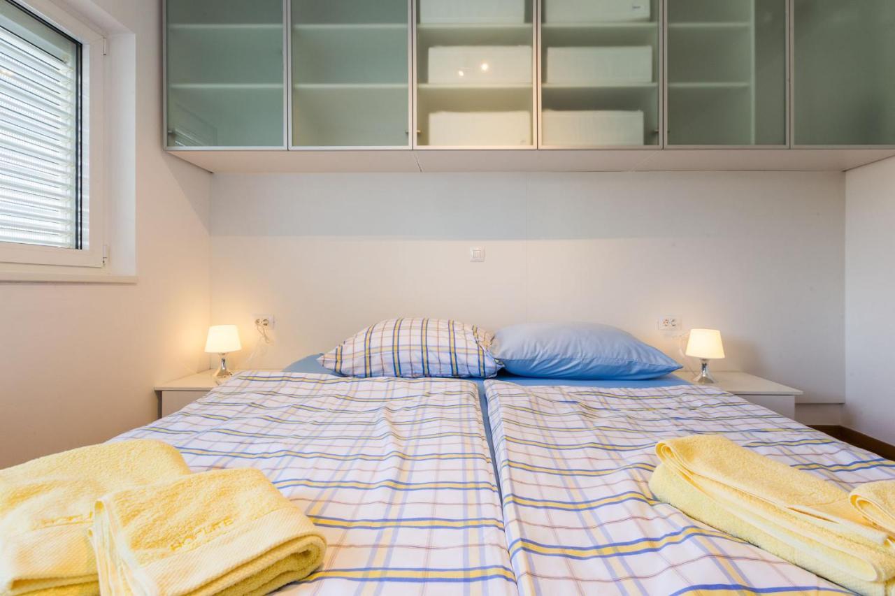 Hoplite 2Br Apartment With Free Parking Zadar Buitenkant foto